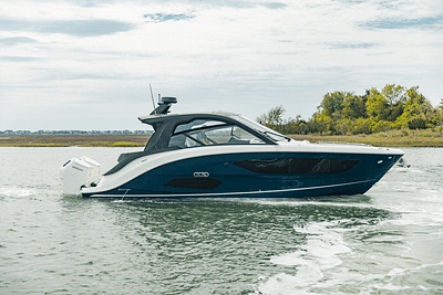 BOATZON | Sea Ray Sundancer 370 Outboard 2025 BOATZON | Sea Ray Sundancer 370 Outboard 2025
