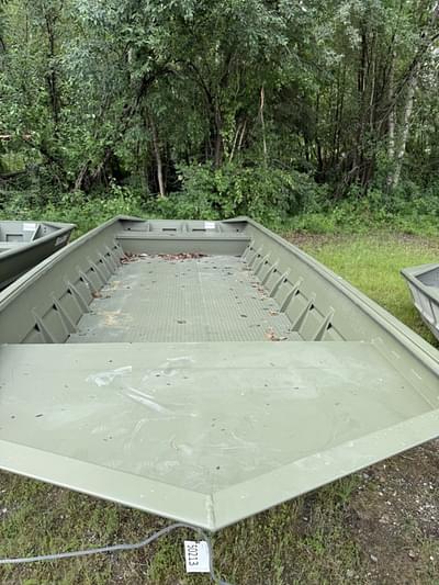BOATZON | SeaArk 2472 MVT 2024