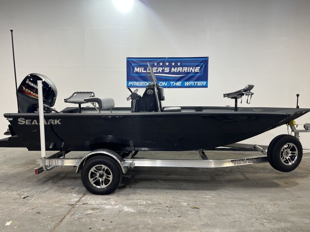 2025 SeaArk Boats Shadow 187t CC - Sold Boat