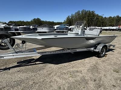 BOATZON | SeaArk Shadow 18 Center Console 2024