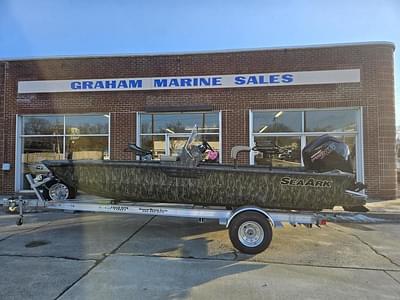 BOATZON | SEAARK SHADOW 19V CC 2025 BOATZON | SEAARK SHADOW 19V CC 2025