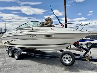 BOATZON | SeaRay 215 Express Cruiser 2000