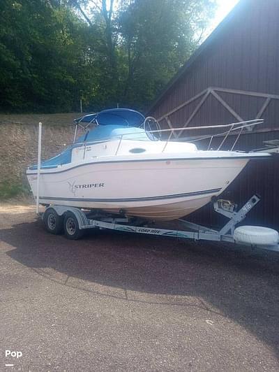 BOATZON | Seaswirl 2100 Striper WA