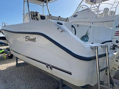 BOATZON | Seaswirl Striper 2101 Center Console 2003