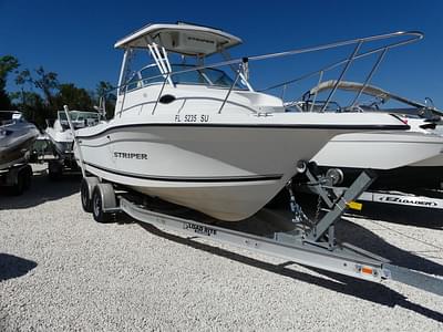 BOATZON | SEASWIRL STRIPER 2301 2002