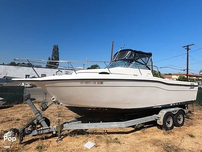 BOATZON | Seaswirl Striper 2600