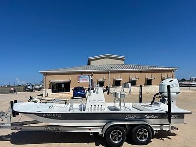 BOATZON | Shallow Stalker 204 DLX CAT 2022