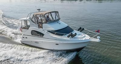 BOATZON | 2007 Silverton 35 Motor Yacht