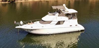 BOATZON | 1997 Silverton 372 Motor Yacht