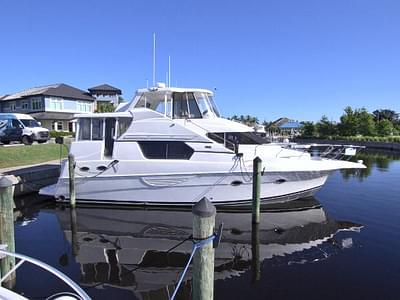 BOATZON | Silverton 453 Motor Yacht 2001