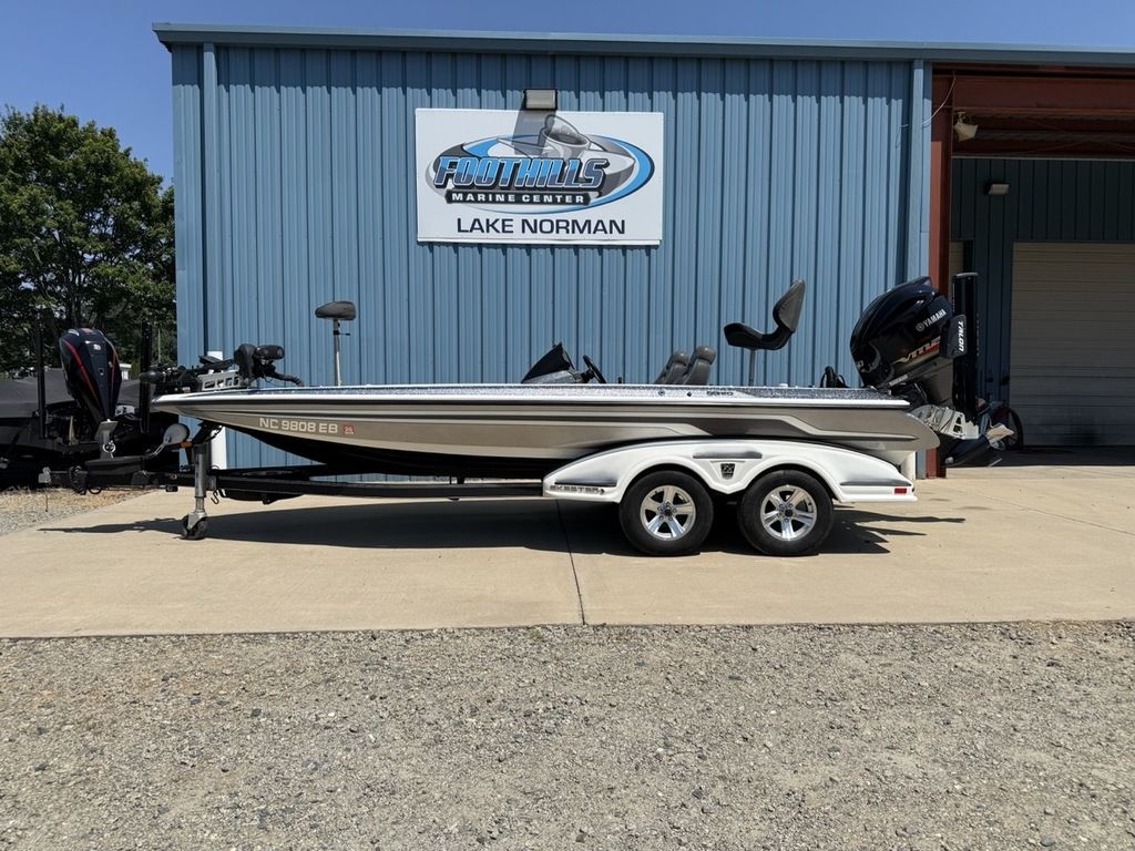 2014 Skeeter FX 20 - Sold Boat