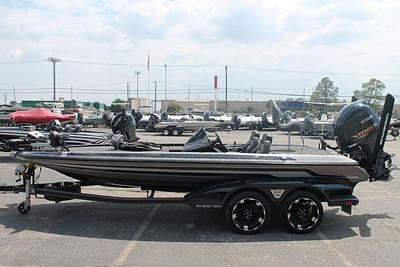 BOATZON | Skeeter FX20 LE 2018