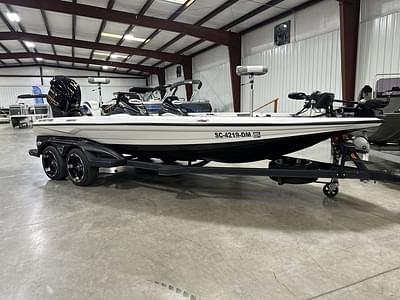 BOATZON | Skeeter FXR21 Limited 2020