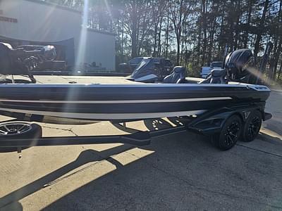 BOATZON | Skeeter FXR21 Pro 2024