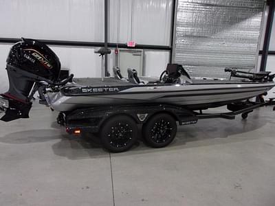 BOATZON | Skeeter FXR21 Pro 2025