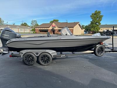 BOATZON | Skeeter WXR2060F 2025