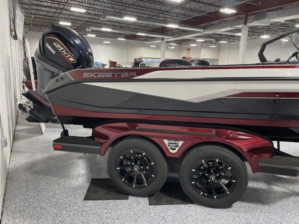 2025 Skeeter WXR2060F - Sold Boat