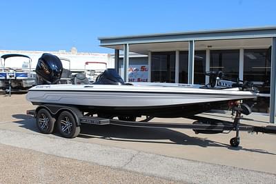 BOATZON | Skeeter ZX200 2025