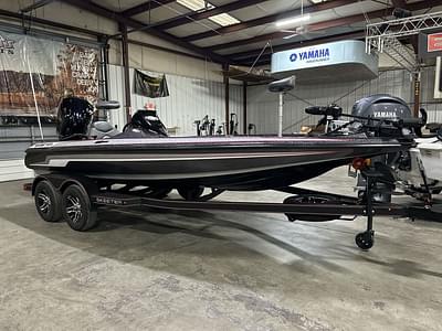 BOATZON | Skeeter ZX200 2025