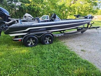 BOATZON | Skeeter ZX225 2019