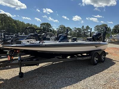 BOATZON | 2025 Skeeter ZXR Series ZXR20 COLOR 4