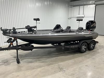 BOATZON | Skeeter ZXR19 2025