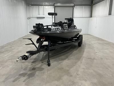 BOATZON | Skeeter ZXR19 2025