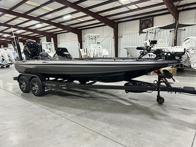 BOATZON | Skeeter ZXR20 2025