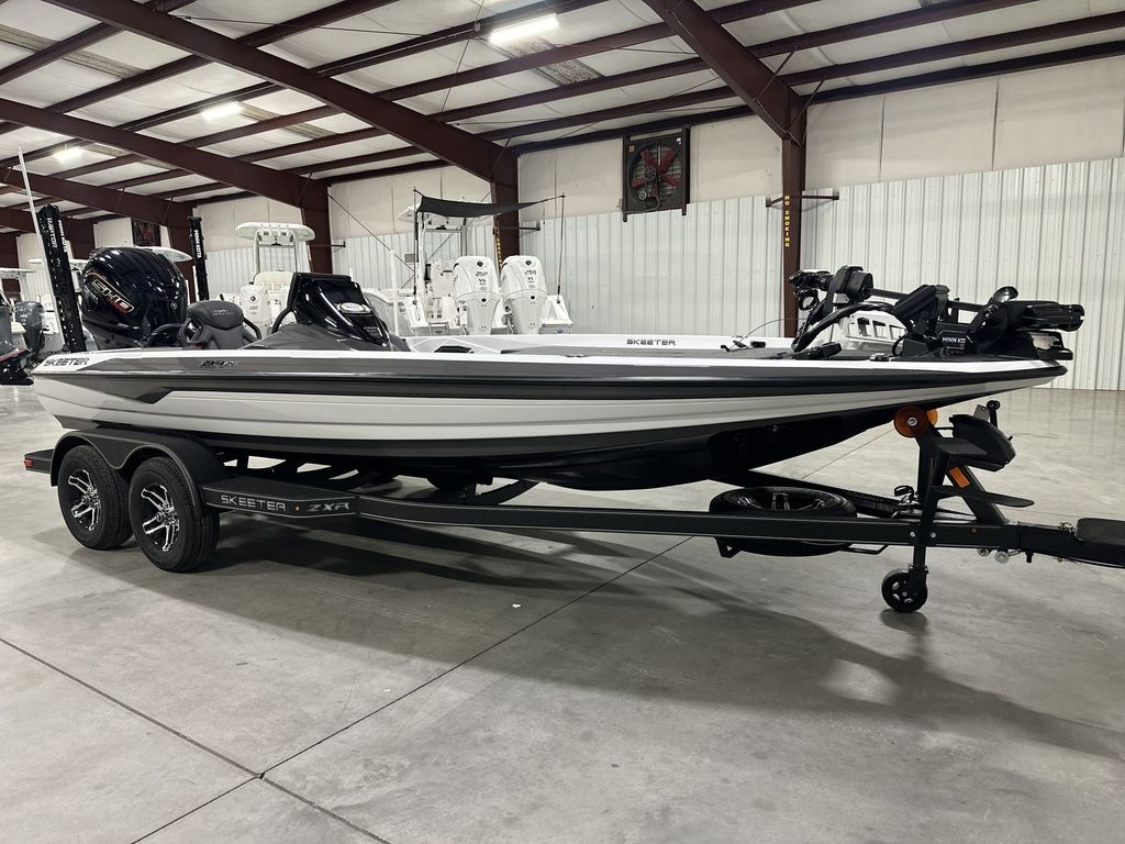 2025 Skeeter ZXR20 - Sold Boat