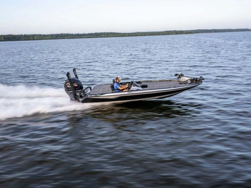 2025 Skeeter ZXR20 - Sold Boat