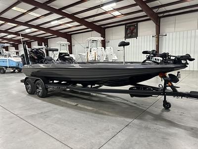 BOATZON | Skeeter ZXR21 2025