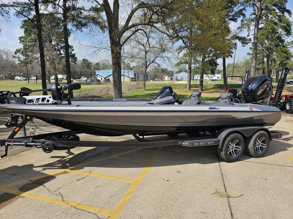 2025 Skeeter ZXR21 - Sold Boat