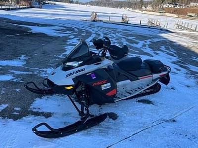 BOATZON | SKI DOO MXZ SPORT 600 EFI 2021