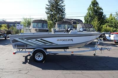 BOATZON | Smoker Craft Pro Lodge 16 2025