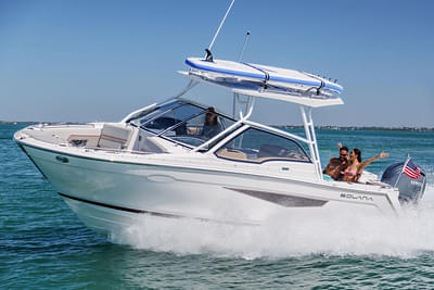BOATZON | Solara Boats S250 DC 2026