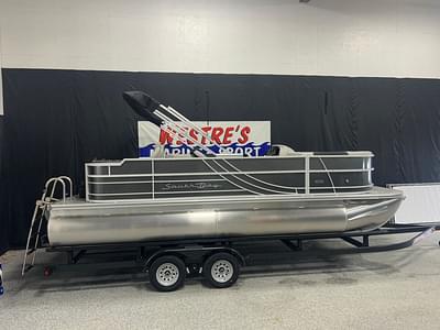 BOATZON | South Bay 222FCR LE 2025 BOATZON | South Bay 222FCR LE 2025