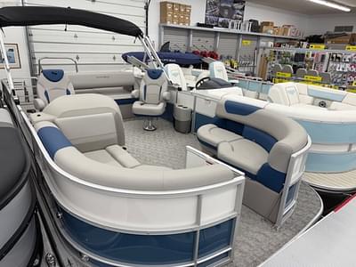 BOATZON | South Bay 222UL LE Entertainment 275 2025 BOATZON | South Bay 222UL LE Entertainment 275 2025