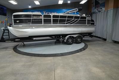 BOATZON | South Bay 522 FCR 2012