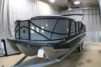 BOATZON | South Bay 523UL 30 INDOOR UED BOAT SHOW SPECIAL 2022