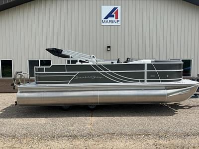 BOATZON | South Bay S222FCR 2026