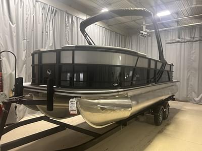 BOATZON | South Bay S224E Entertainment 30 2025 BOATZON | South Bay S224E Entertainment 30 2025