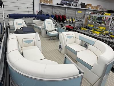 BOATZON | South Bay S224RS Chill Rear Seating 30 2025