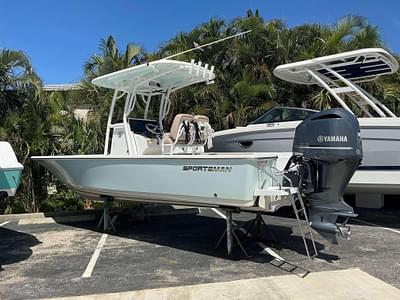 BOATZON | 2020 Sportsman 247 MASTERS