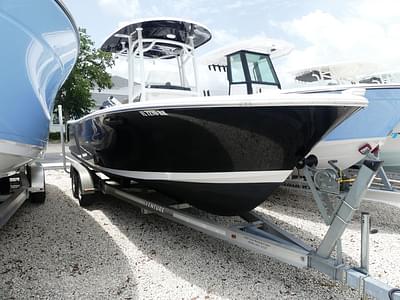 BOATZON | Sportsman Heritage 231 2017 BOATZON | Sportsman Heritage 231 2017