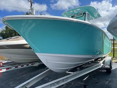 BOATZON | Sportsman Heritage 231 Center Console 2024