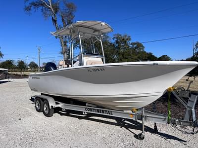 BOATZON | Sportsman Open 212 Center Console 2019