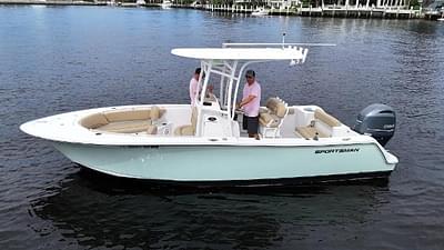 BOATZON | Sportsman Open 232 Center Console 2017