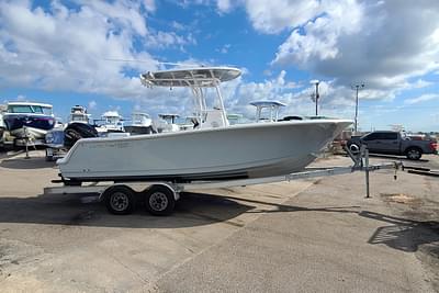 BOATZON | Sportsman Open 232 Center Console 2023