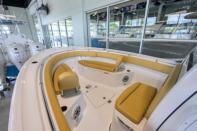 BOATZON | Sportsman Open 252 2025 BOATZON | Sportsman Open 252 2025