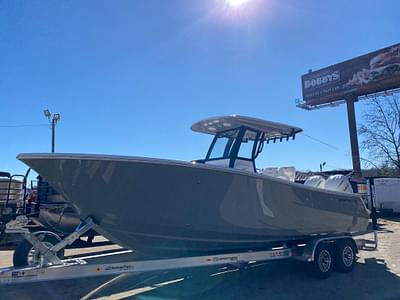 BOATZON | Sportsman Open 252 Center Console 2025